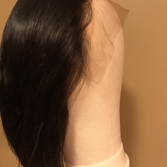 HD Lace Front HairViVi Bob - Picture 9 of 14